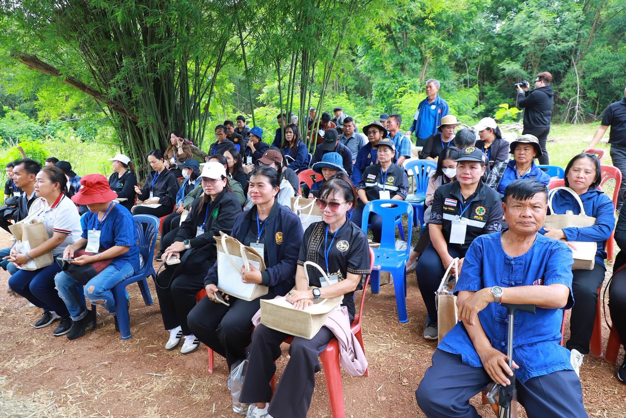 title - ลุย จ.แพร่ พร้อมลงพื้นที่ศึกษาดูงาน อัปเกรด ’ไม้ชุมชน‘ ดันแปรรูปสร้างมูลค่า สร้างรายได้อย่างยั่งยืน